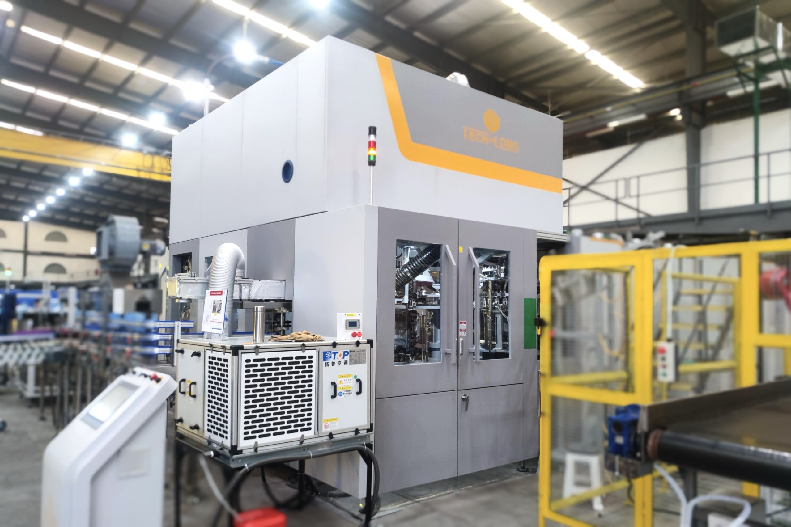 高效低耗，品質(zhì)之選：達意隆PET 5加侖吹瓶機引領(lǐng)市場新風尚！